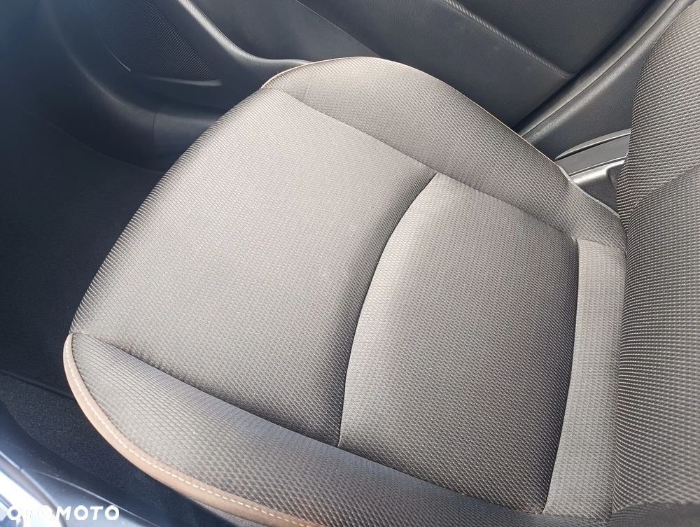Mazda 2 SKYACTIV-G 90 KIZOKU - 19