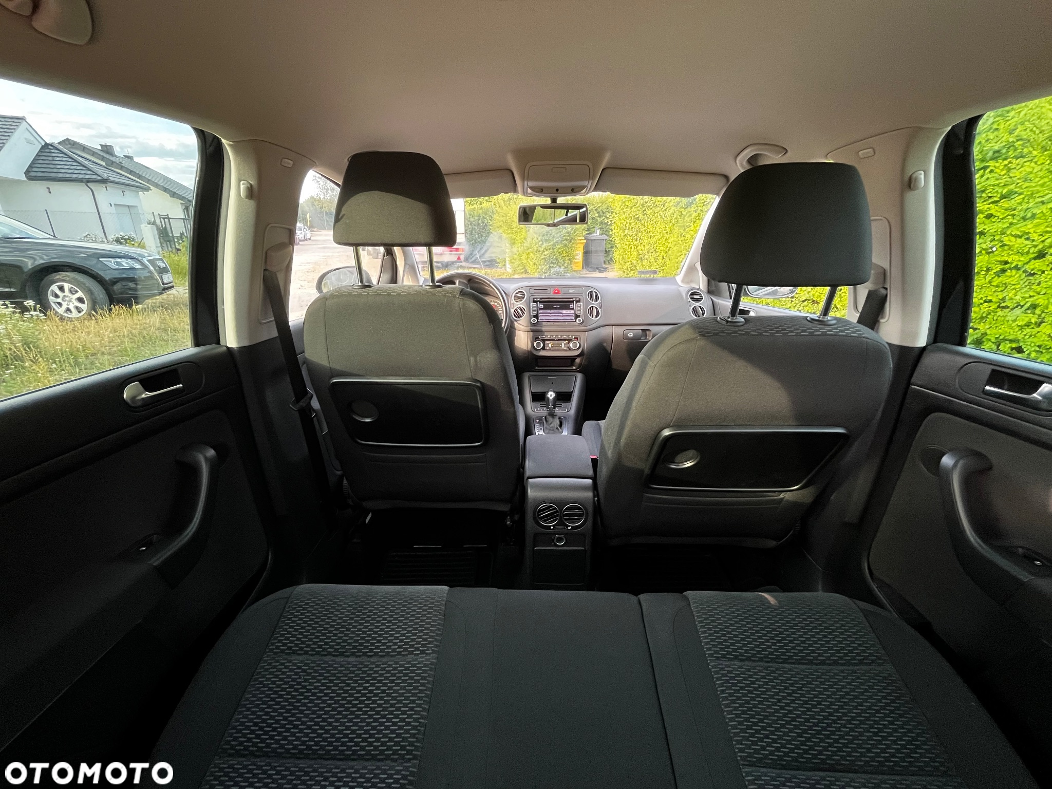 Volkswagen Golf Plus 1.6 TDI BlueMot Comfortline DSG - 14