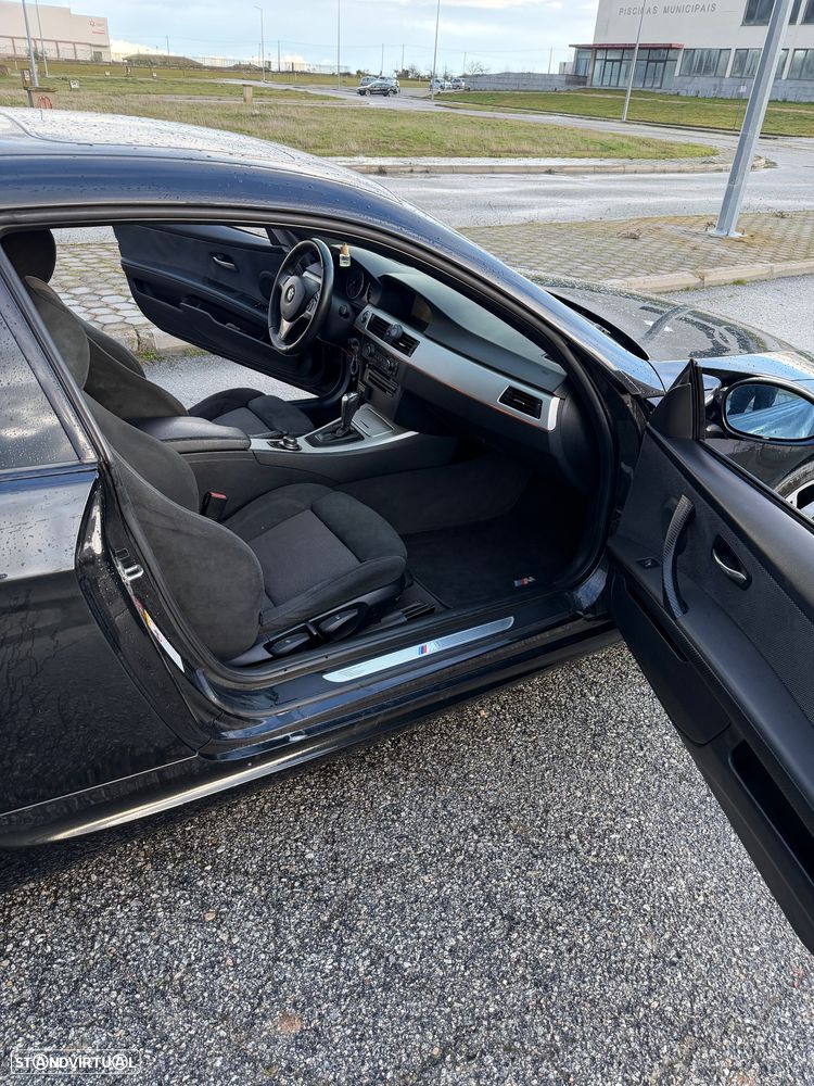 BMW 320 d Coupe Auto - 17