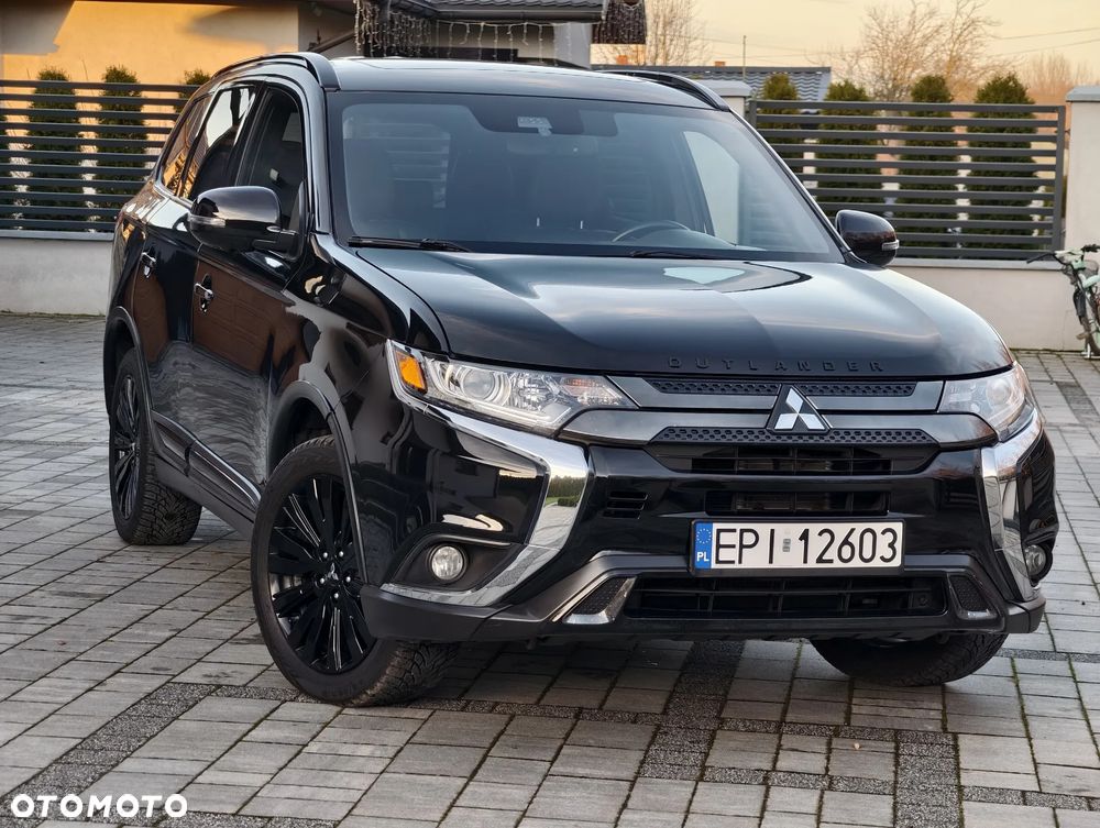 Mitsubishi Outlander 2.4 4WD CVT Intense - 3