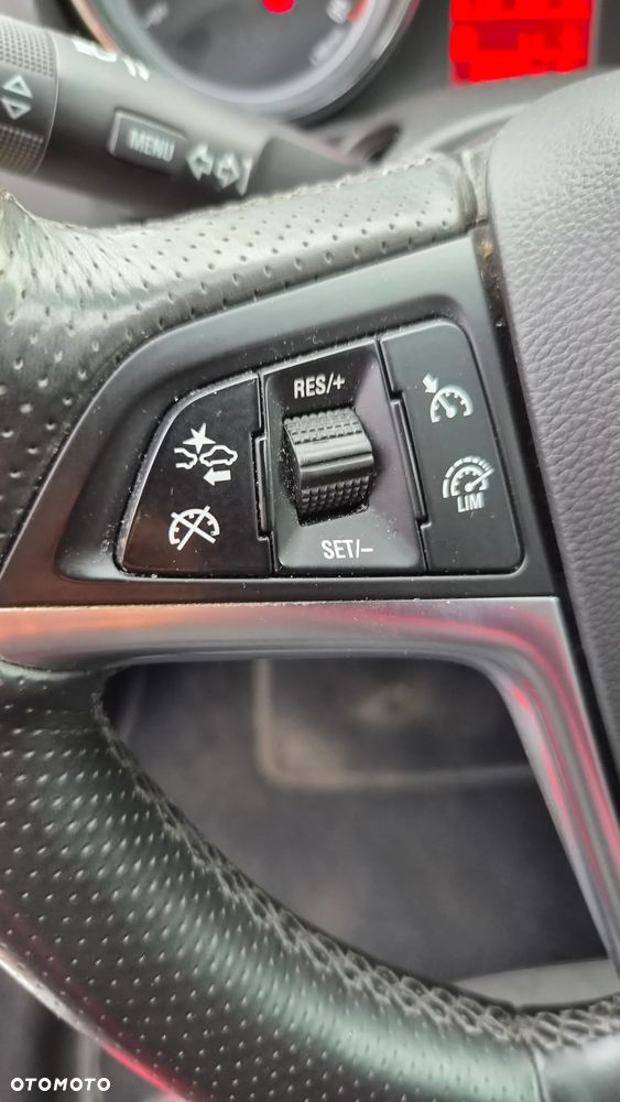 Opel Astra 2.0 CDTI BiTurbo ecoFLEX Start/Stop - 37