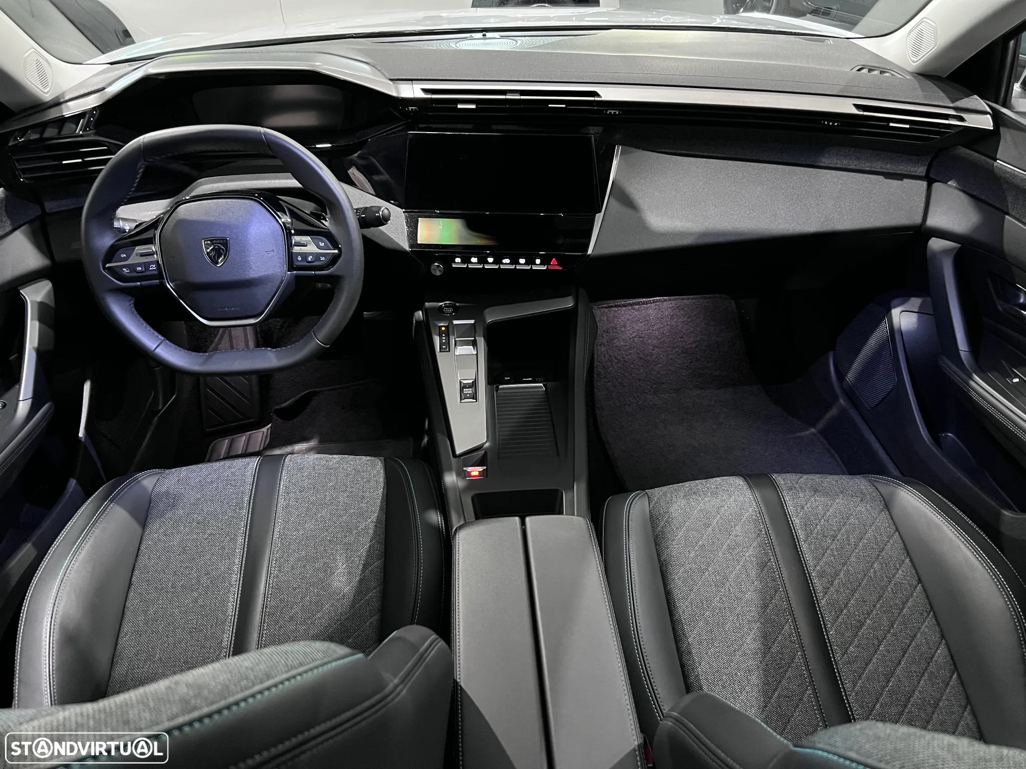 Peugeot 408 1.2 PureTech Allure EAT8 - 5