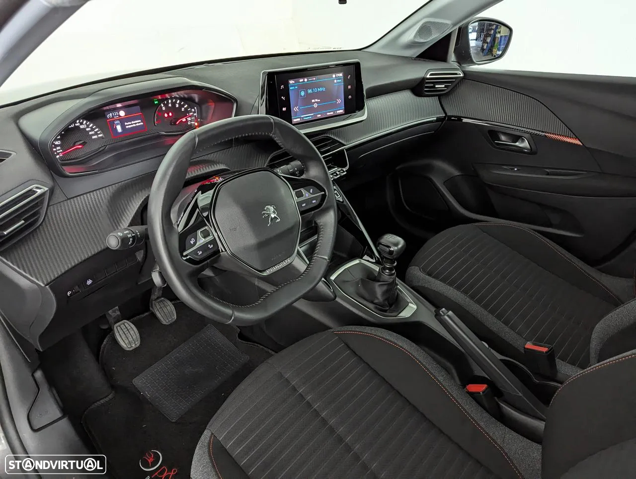 Peugeot 208 1.2 PureTech Active Pack - 19