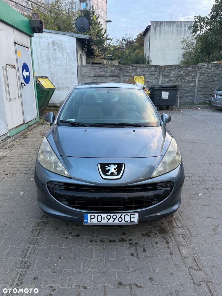 Peugeot 207 2006 photo 4