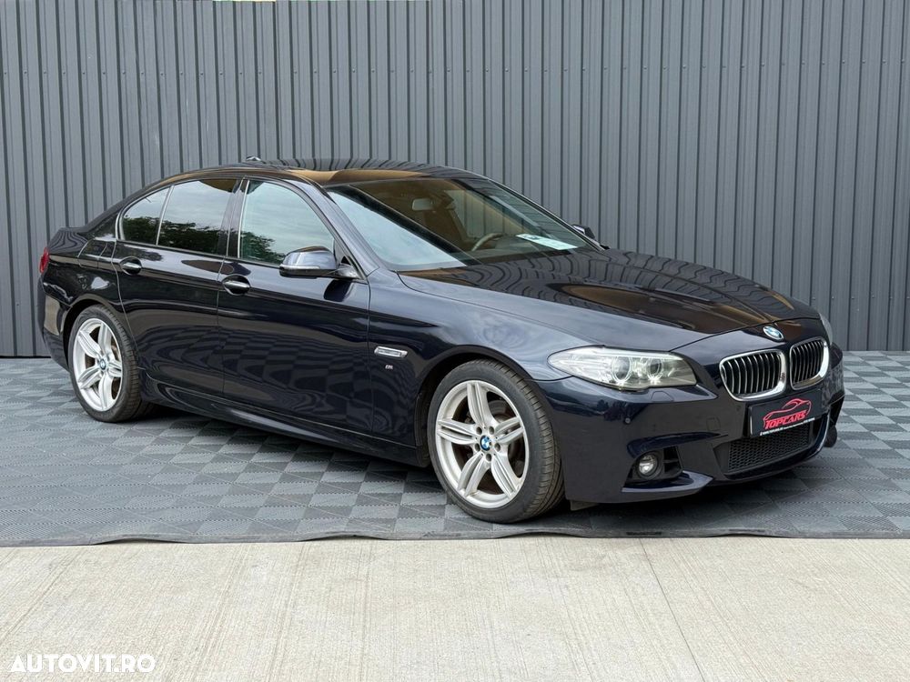 BMW Seria 5 520i Sport-Aut. - 2