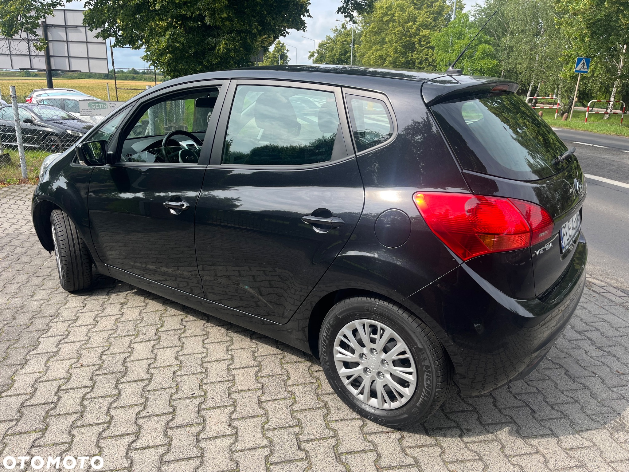 Kia Venga 1.6 CVVT Dream Team Edition - 3