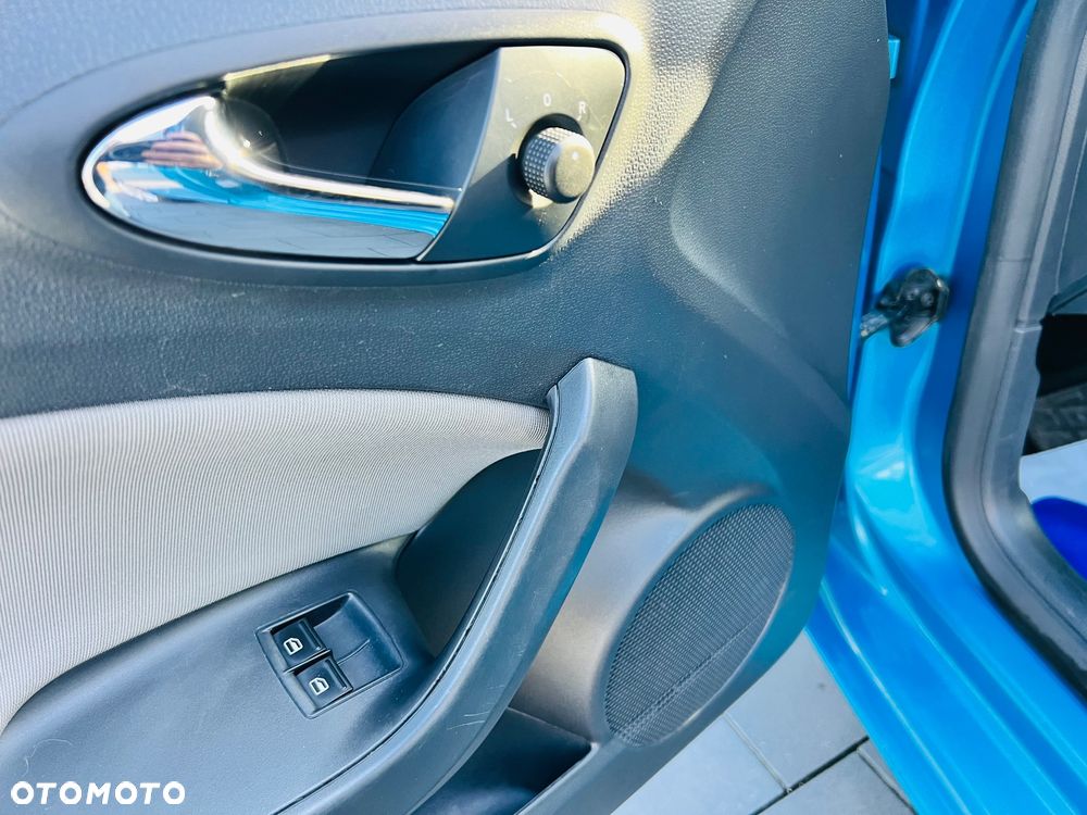 Seat Ibiza SC 1.6 16V Stylance - 18