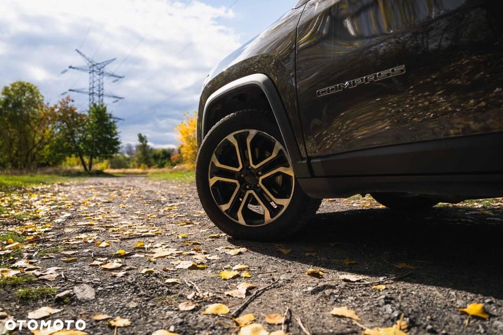 Jeep Compass - 11