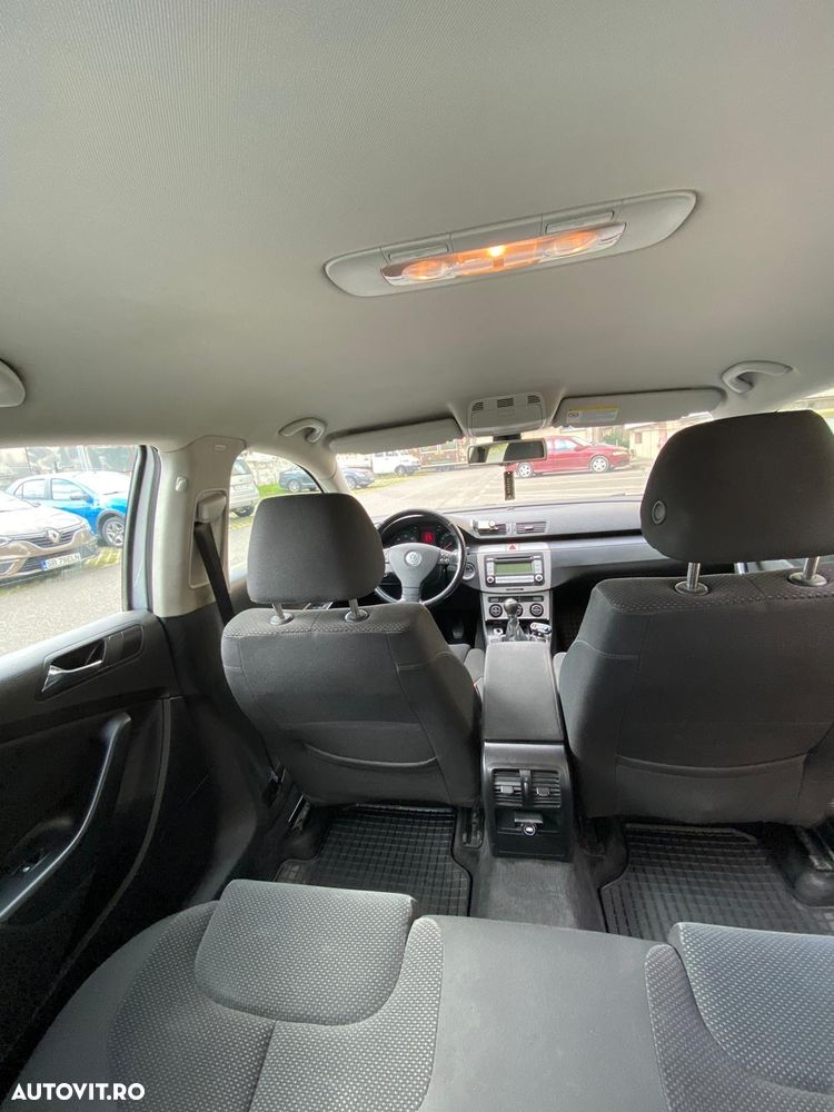 Volkswagen Passat 2.0TDI Trendline DPF - 11