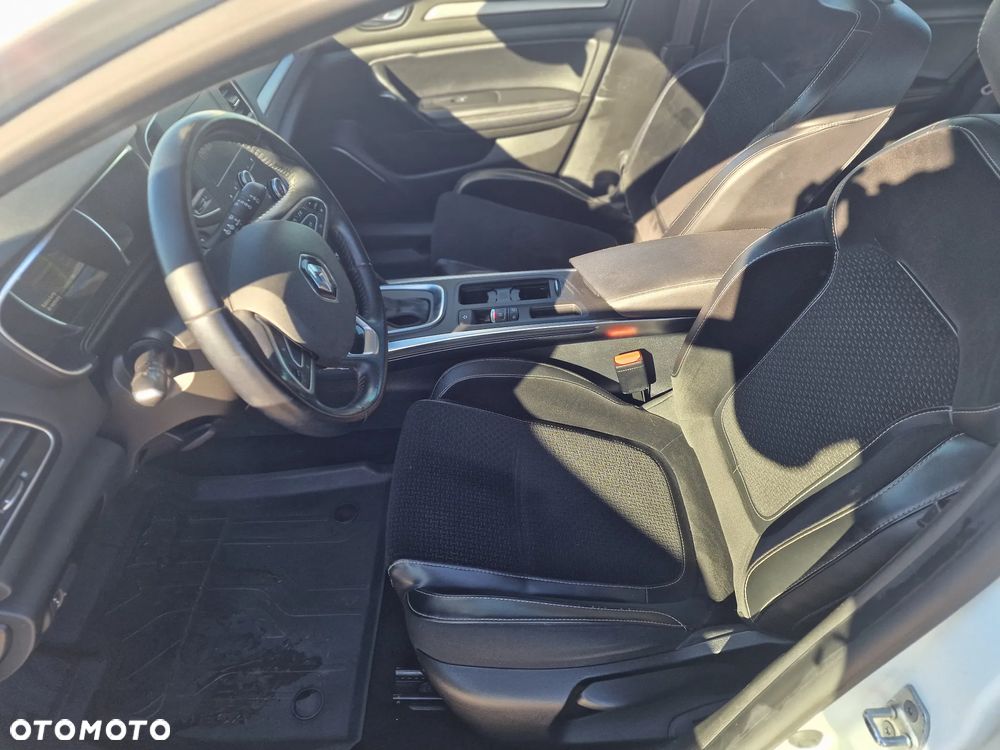 Renault Megane 1.5 dCi Bose EDC - 19