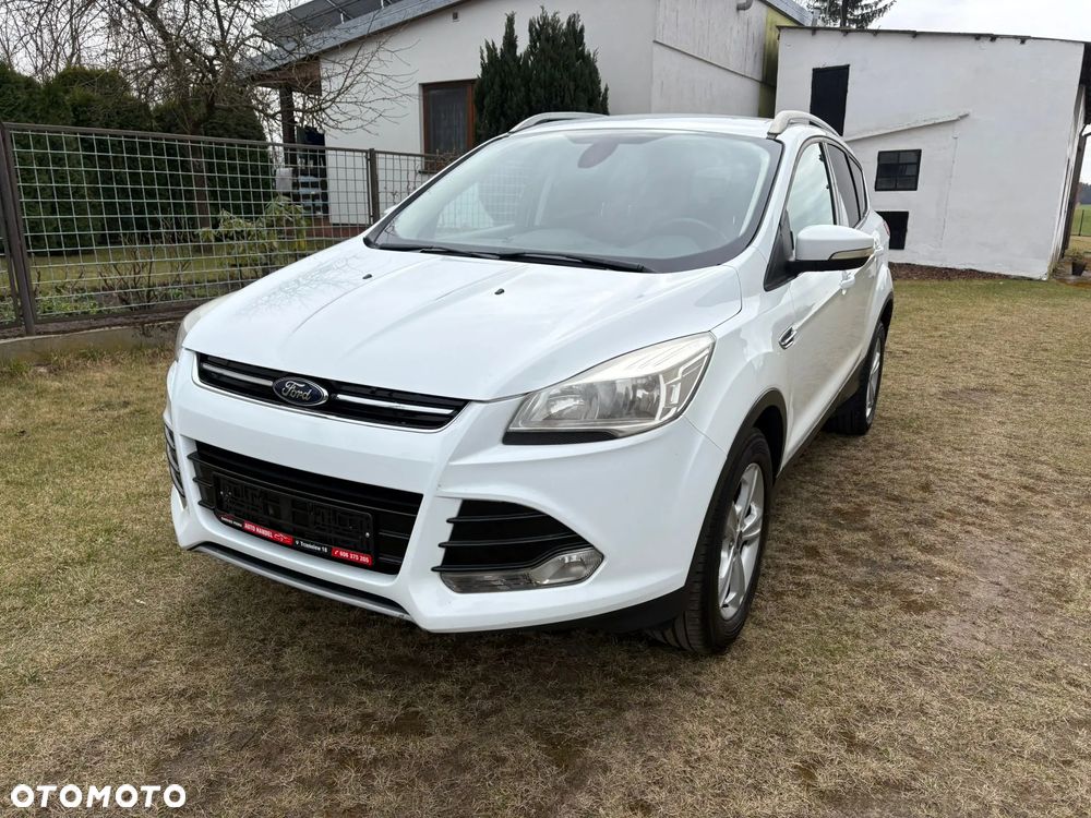 Ford Kuga 2.0 TDCi 2x4 Titanium - 11