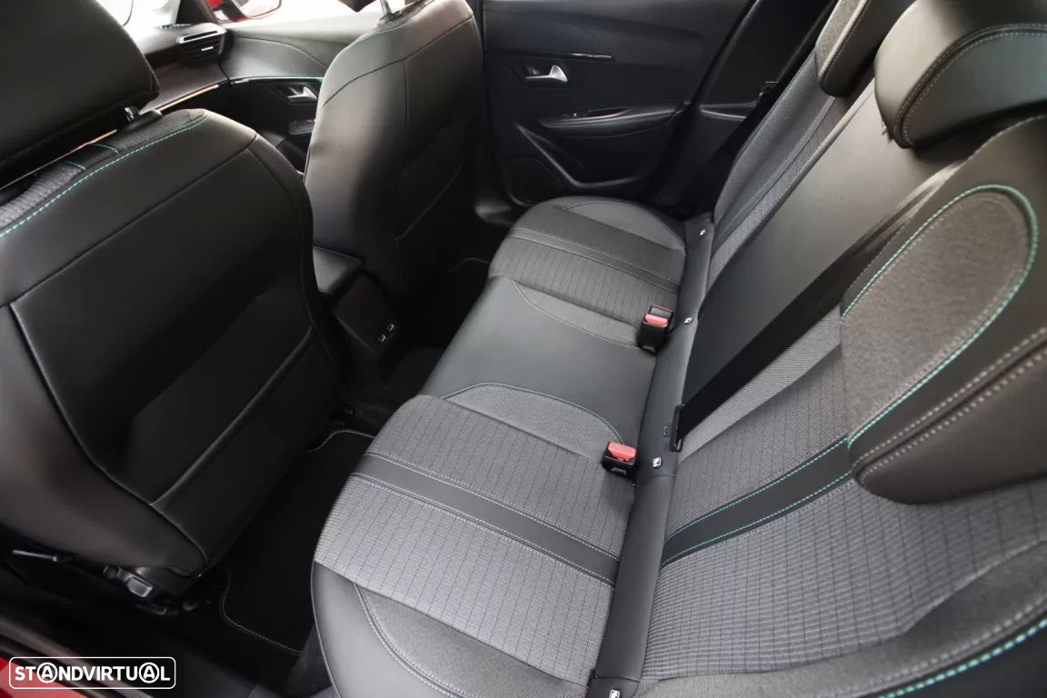 Peugeot e-208 50 kWh Active - 17