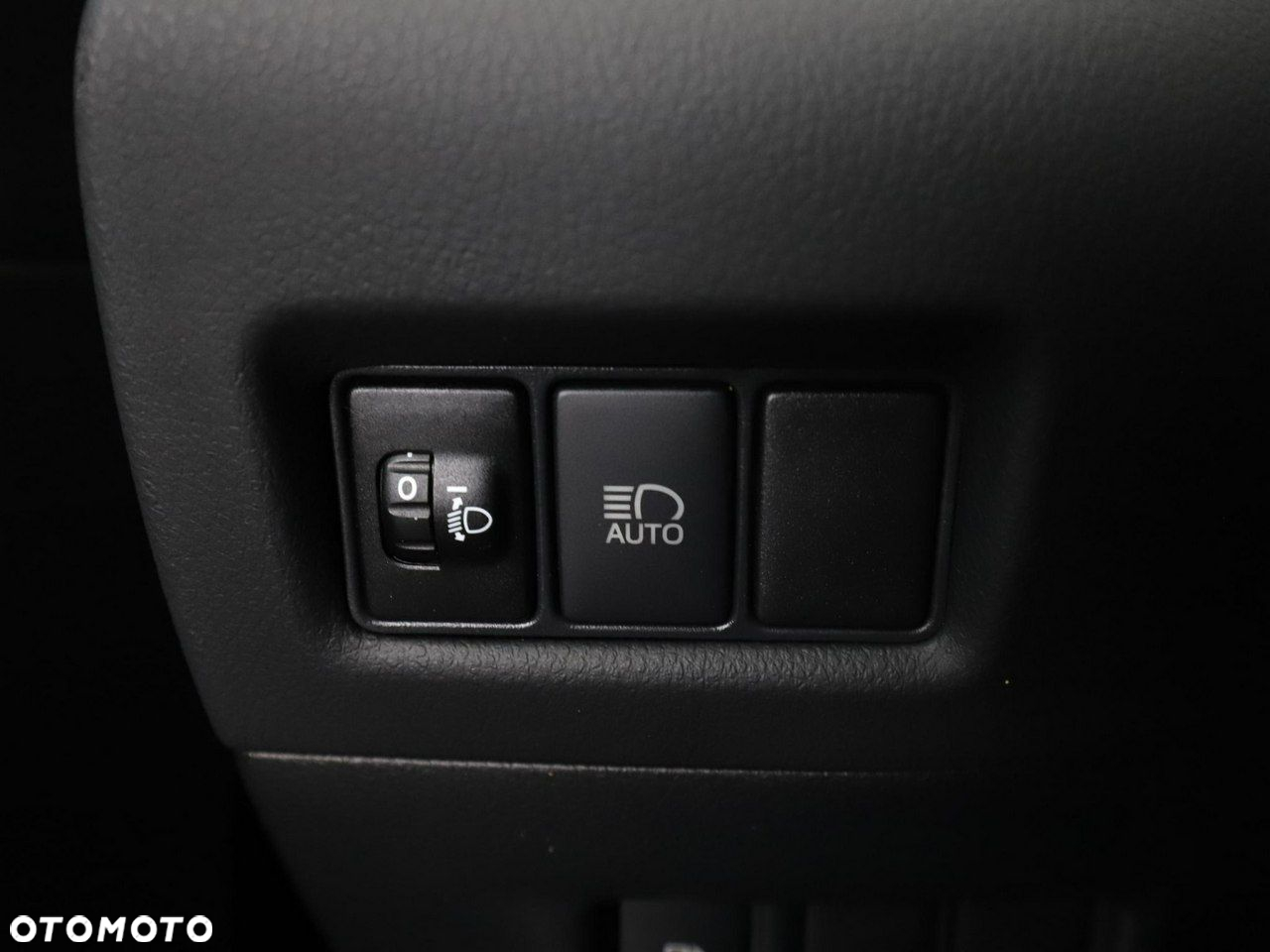 Toyota C-HR 1.8 Hybrid Comfort - 36