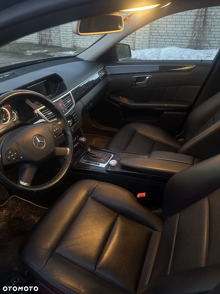 Mercedes-Benz Klasa E - 10