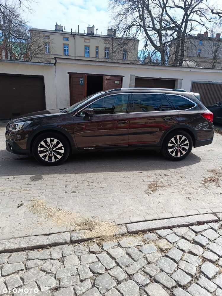 Subaru Outback 2.5i Exclusive (EyeSight) Lineartronic - 11