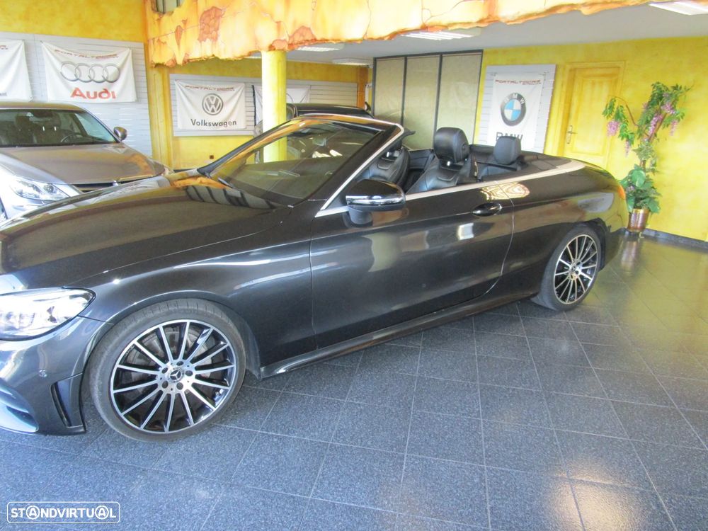 Mercedes-Benz C 220 d Cabrio 9G-Tronic AMG Line Plus - 46