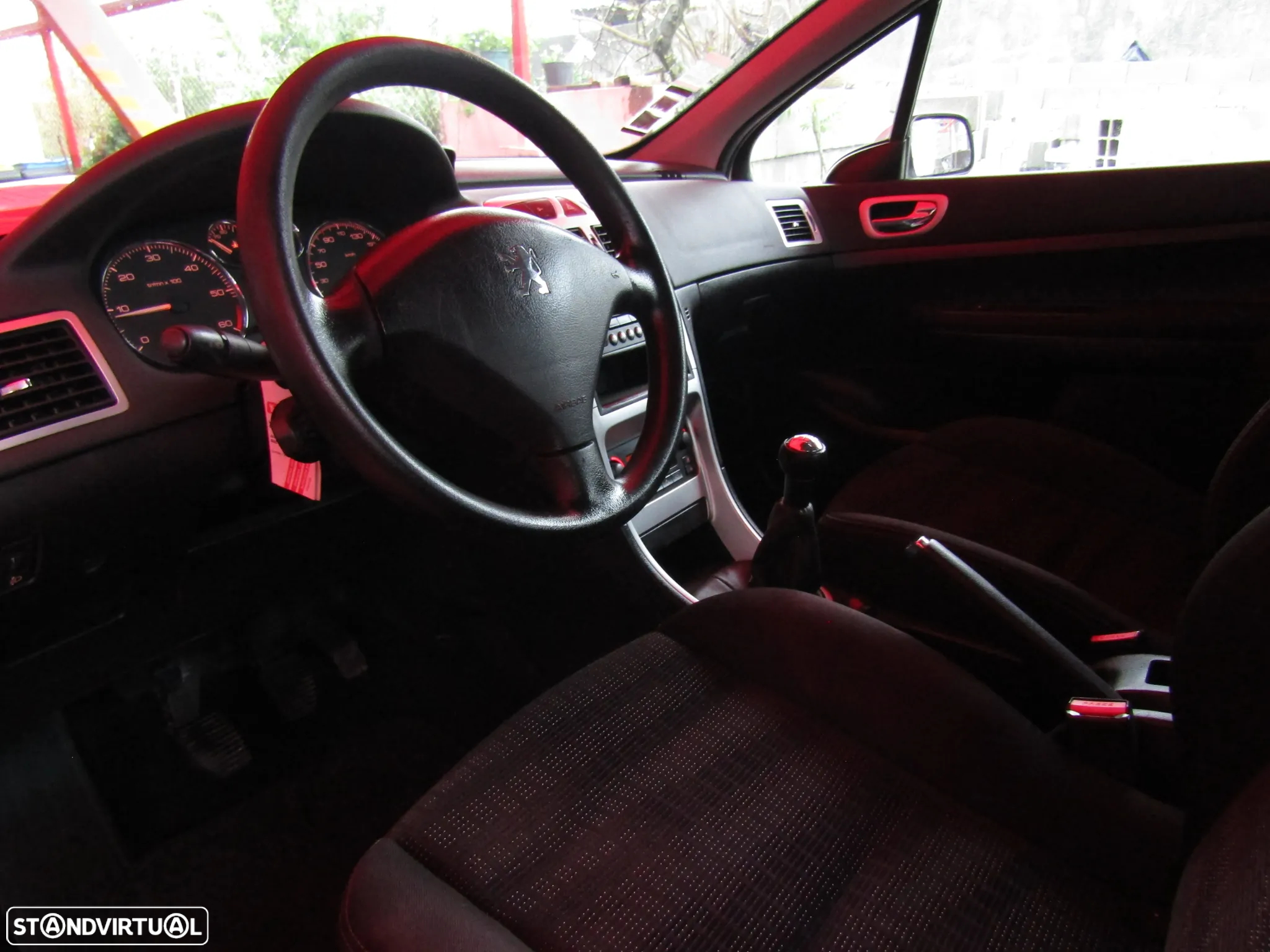 Peugeot 307 SW 1.6 HDi Executive - 9
