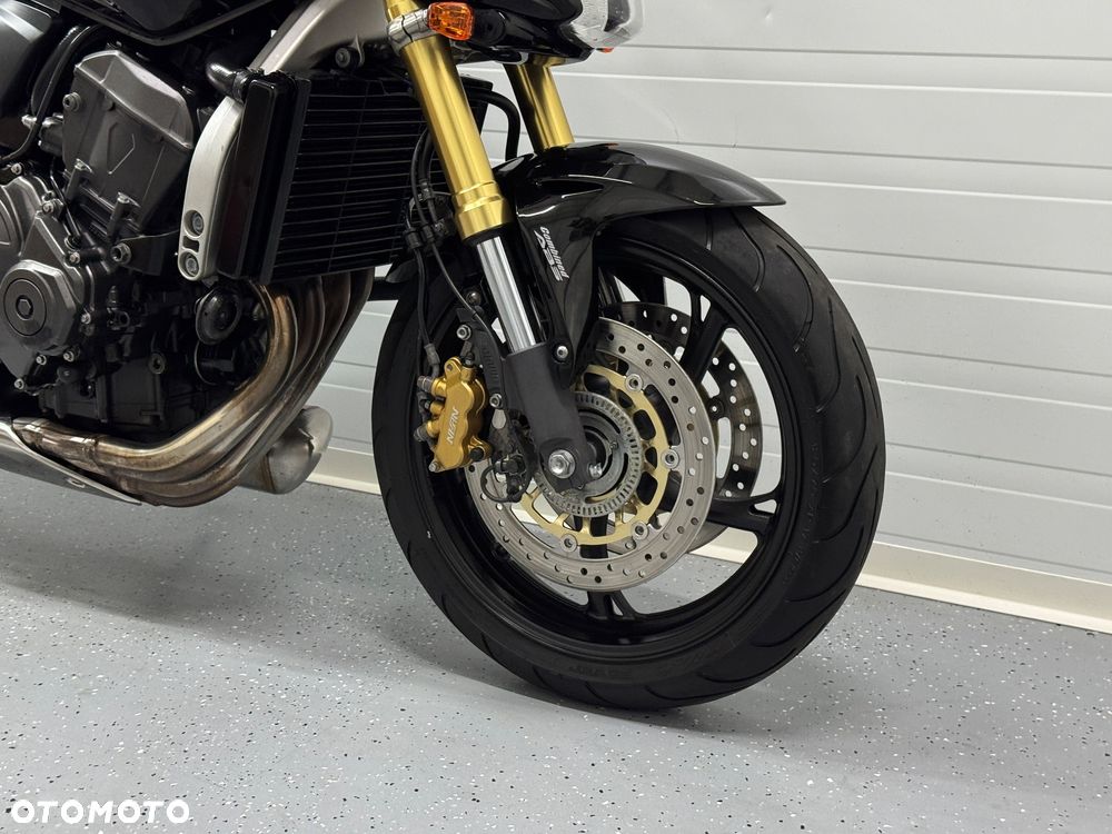 Honda Hornet - 8