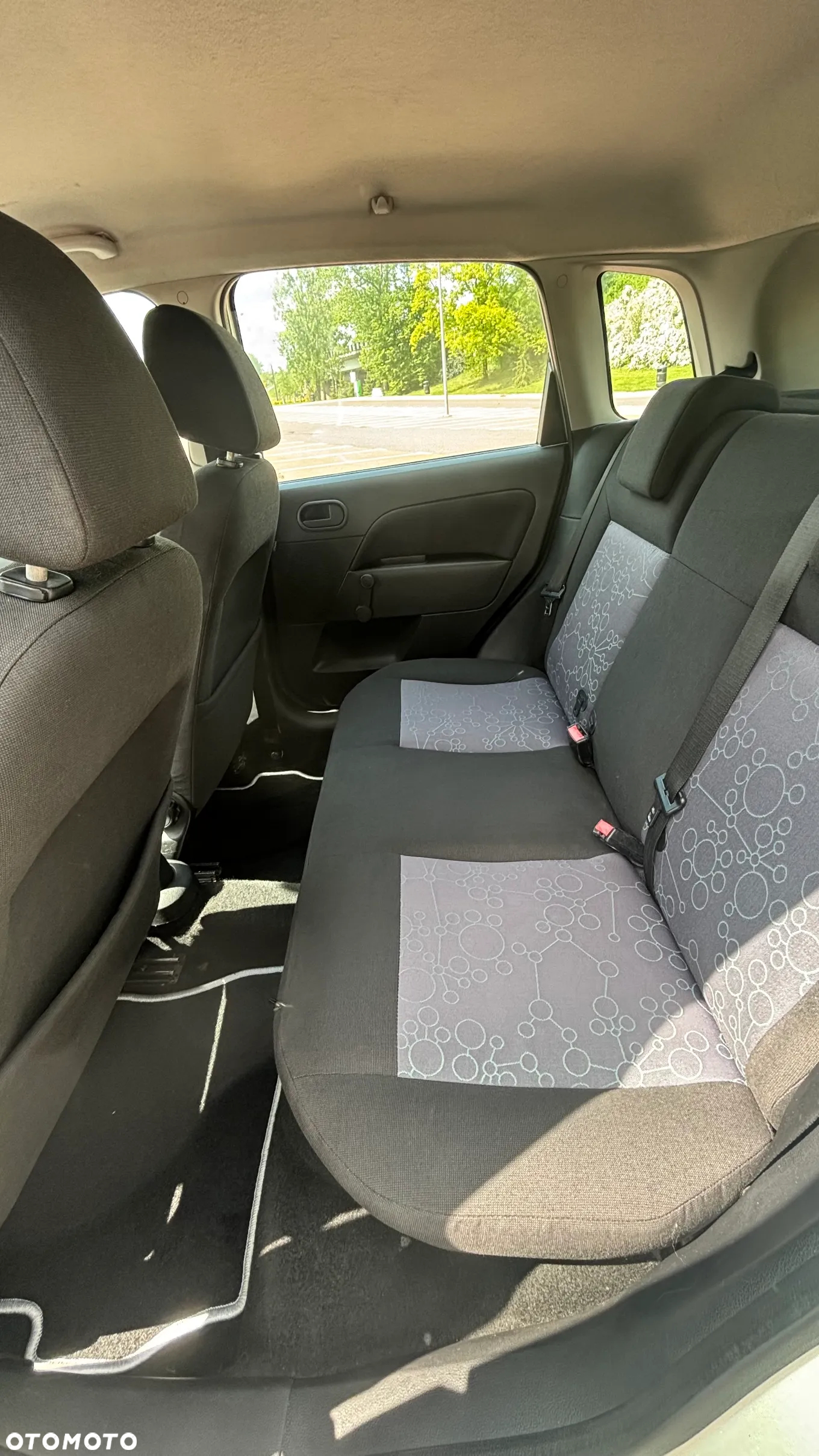 Ford Fiesta 1.3 Silver X - 22
