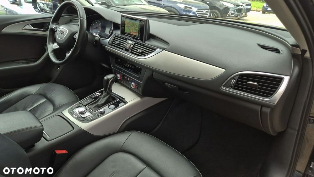 Audi A6 Avant 2.0 TDI Ultra S tronic - 31