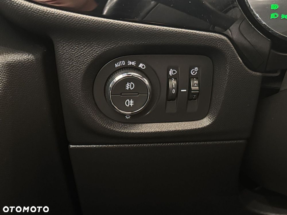 Opel Corsa - 27