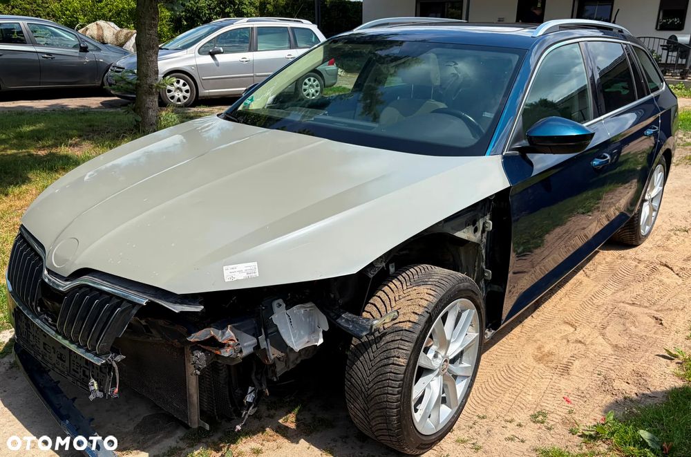 Skoda Superb 1.8 TSI DSG SportLine - 19