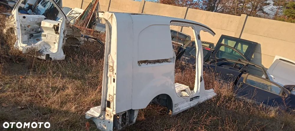 Partner II Berlingo II błotnik prawy LONG BYDGOSZCZ