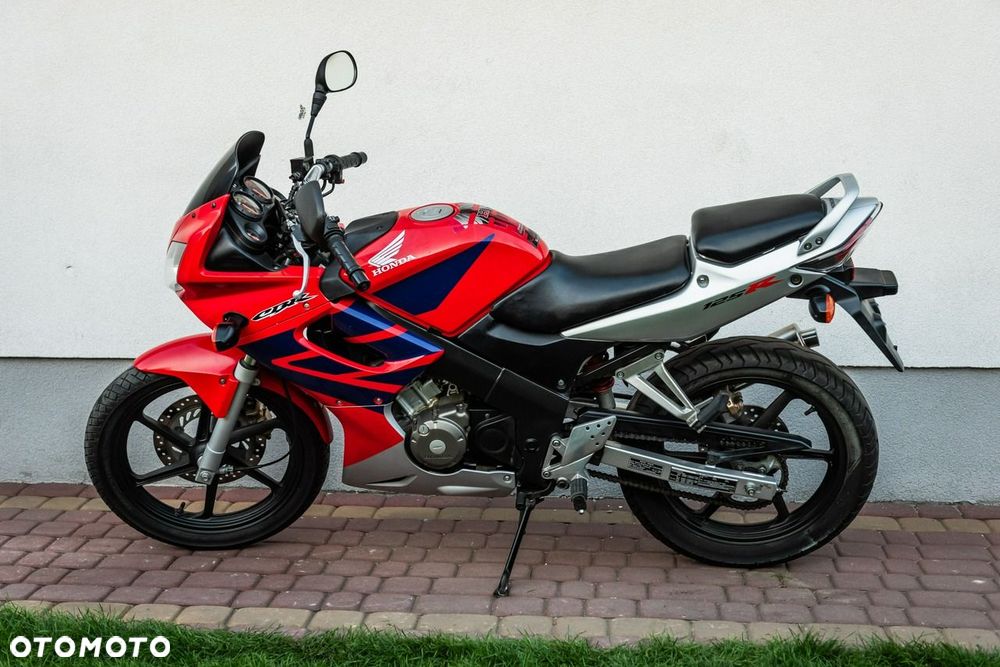 Honda CBR - 6