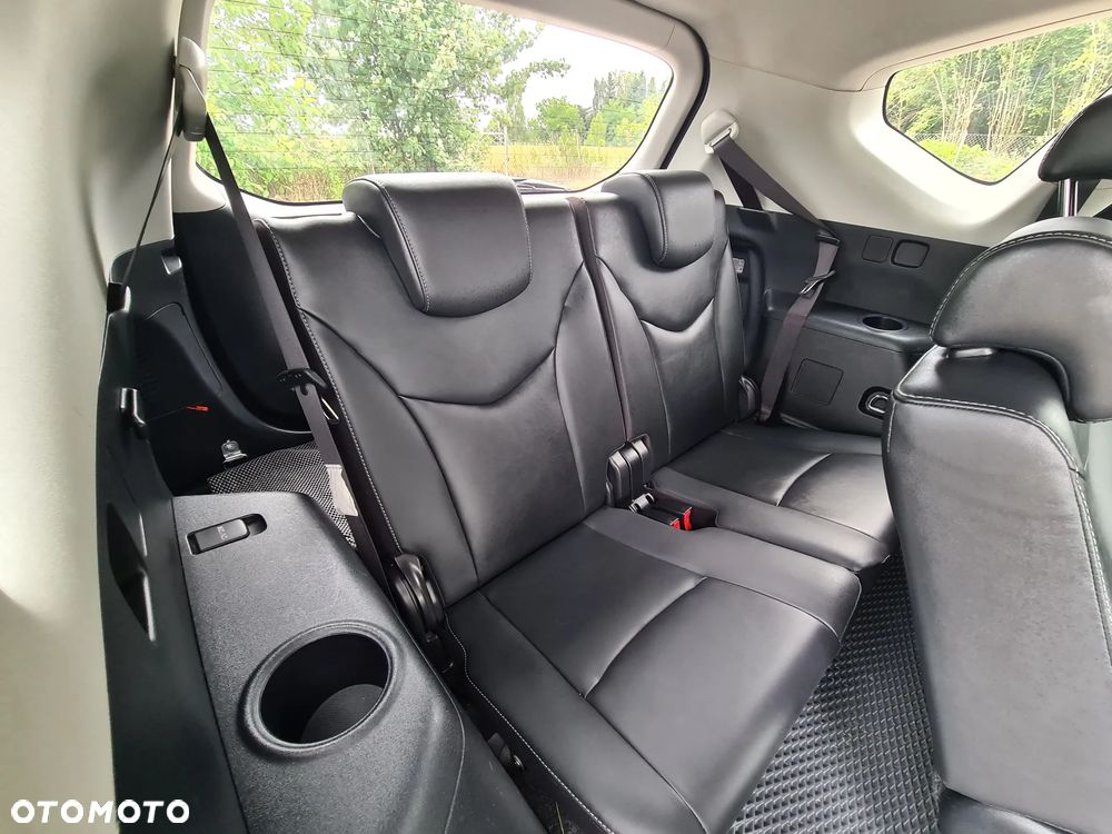 Toyota Prius+ (Hybrid) Executive - 32