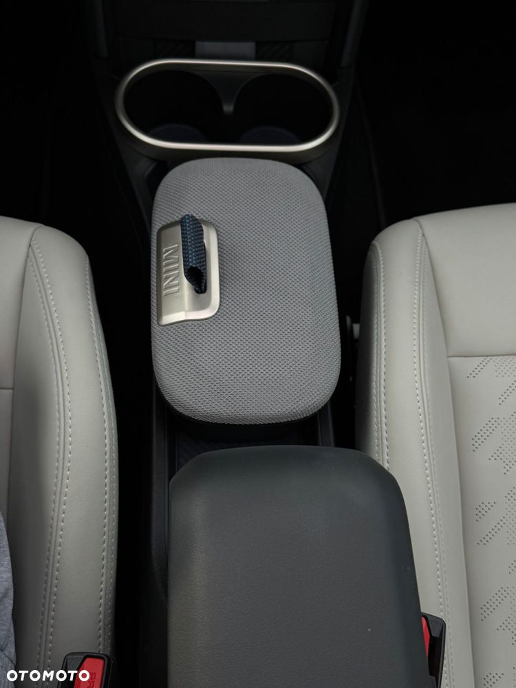 MINI Cooper S Favoured Trim - 23