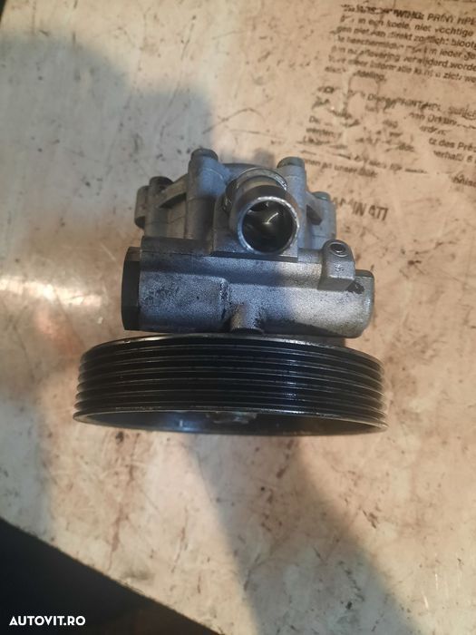 pompa servodirecție citroen c5 1.6hdi peugeot 307 407 1.6 hdi cod 96 - 1
