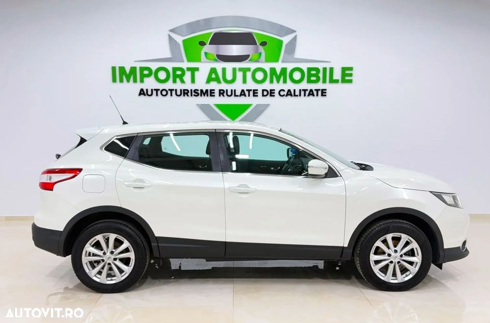 Nissan Qashqai 1.6 DCI N-Connecta - 12