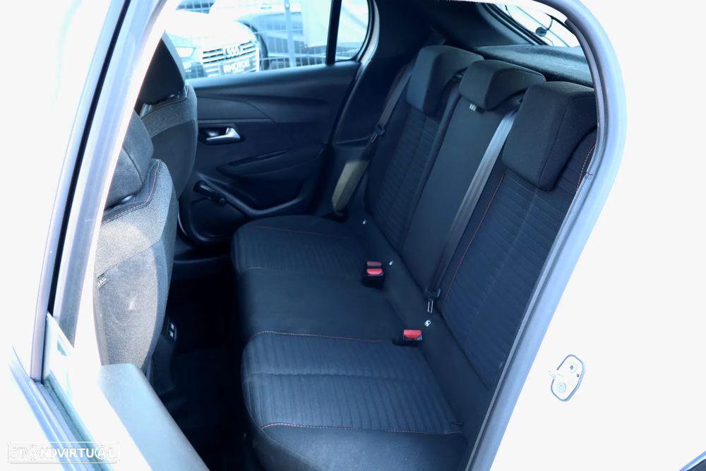 Peugeot e-208 Allure Pack - 23