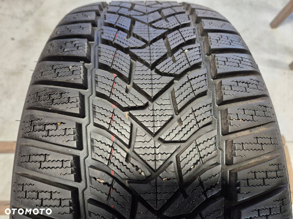 225/40/18 225/40r18 Dunlop Winter Sport 5 92v