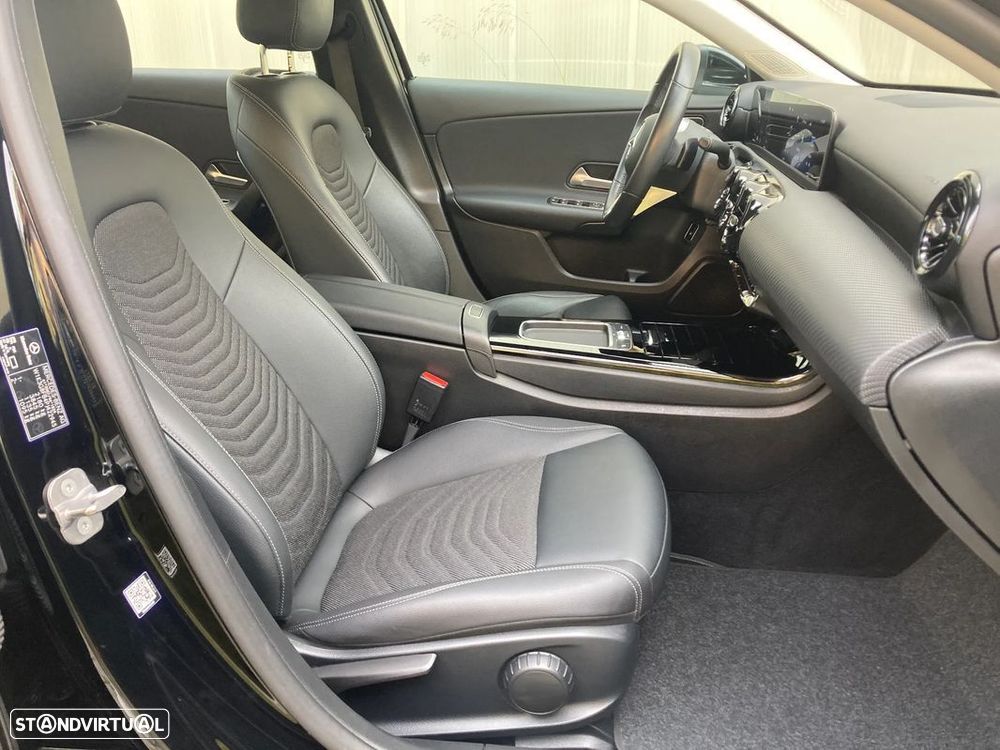 Mercedes-Benz A 250 Limousine e 8G-DCT - 33