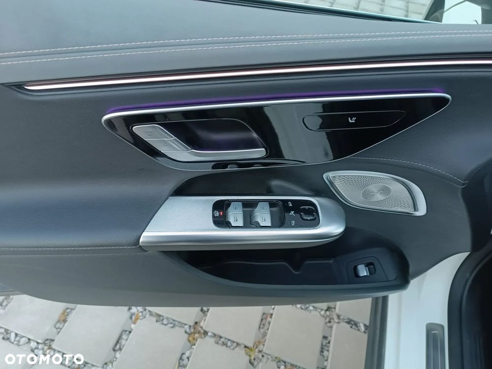 Mercedes-Benz EQE 350 89kWh Electric Art - 28