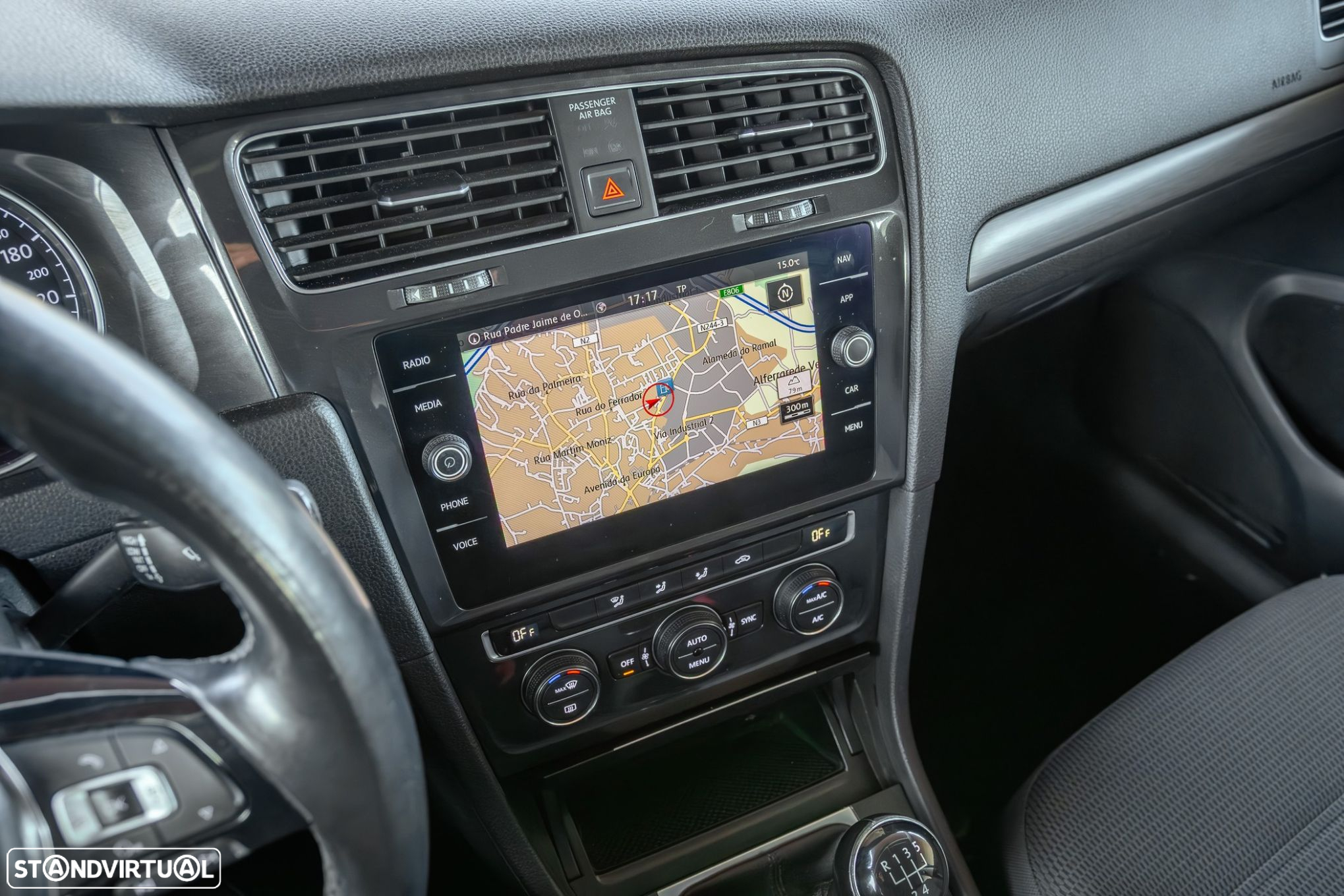 VW Golf Variant 1.6 TDi Confortline - 11