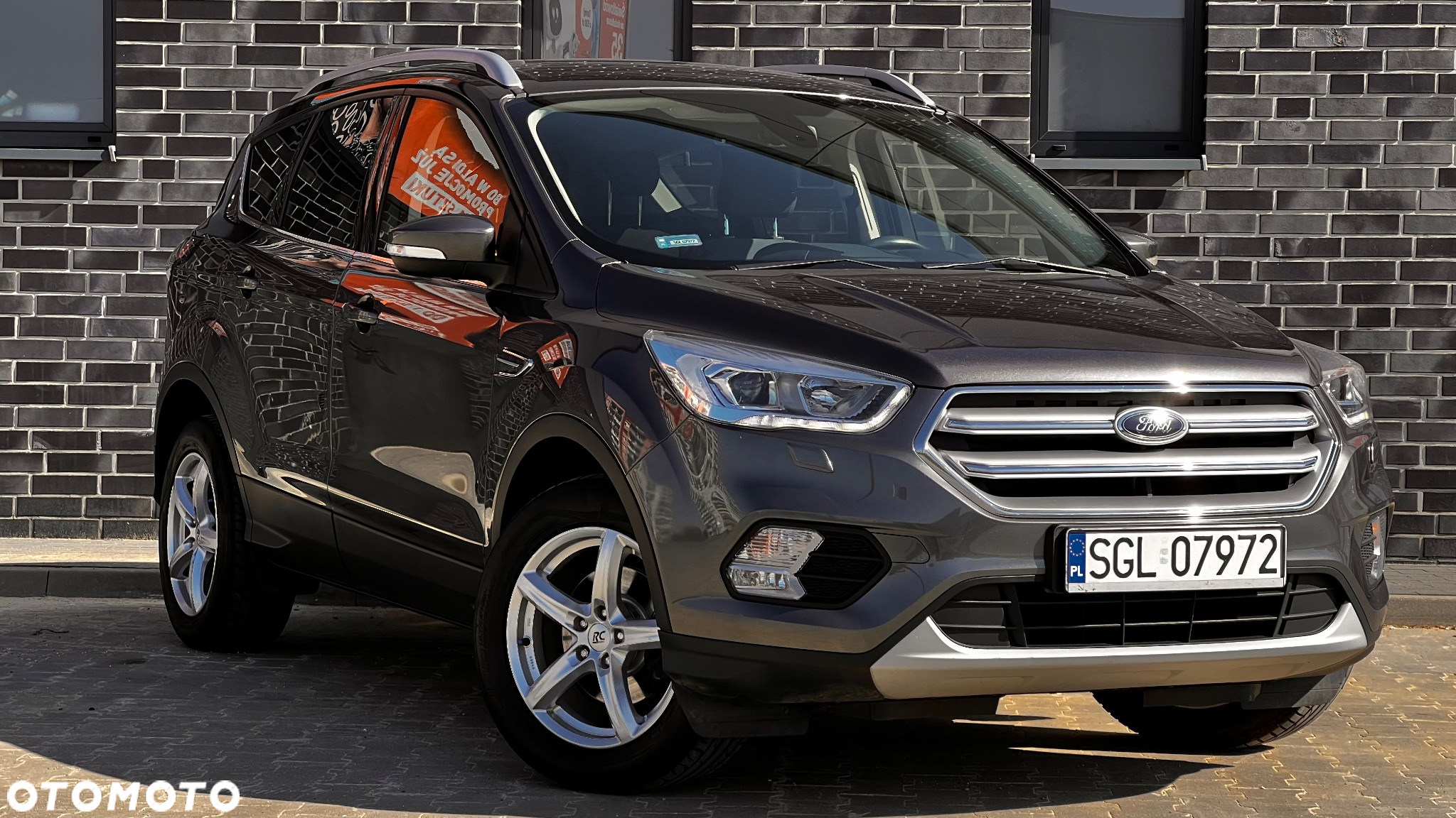 Ford Kuga 1.5 EcoBoost 2x4 Titanium - 11
