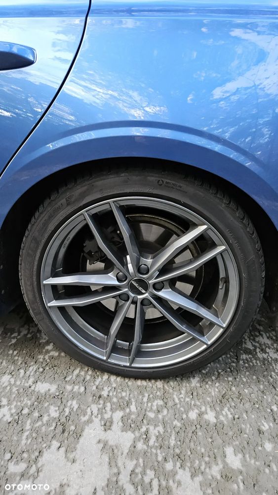 Volvo V60 T6 AWD R-Design - 25