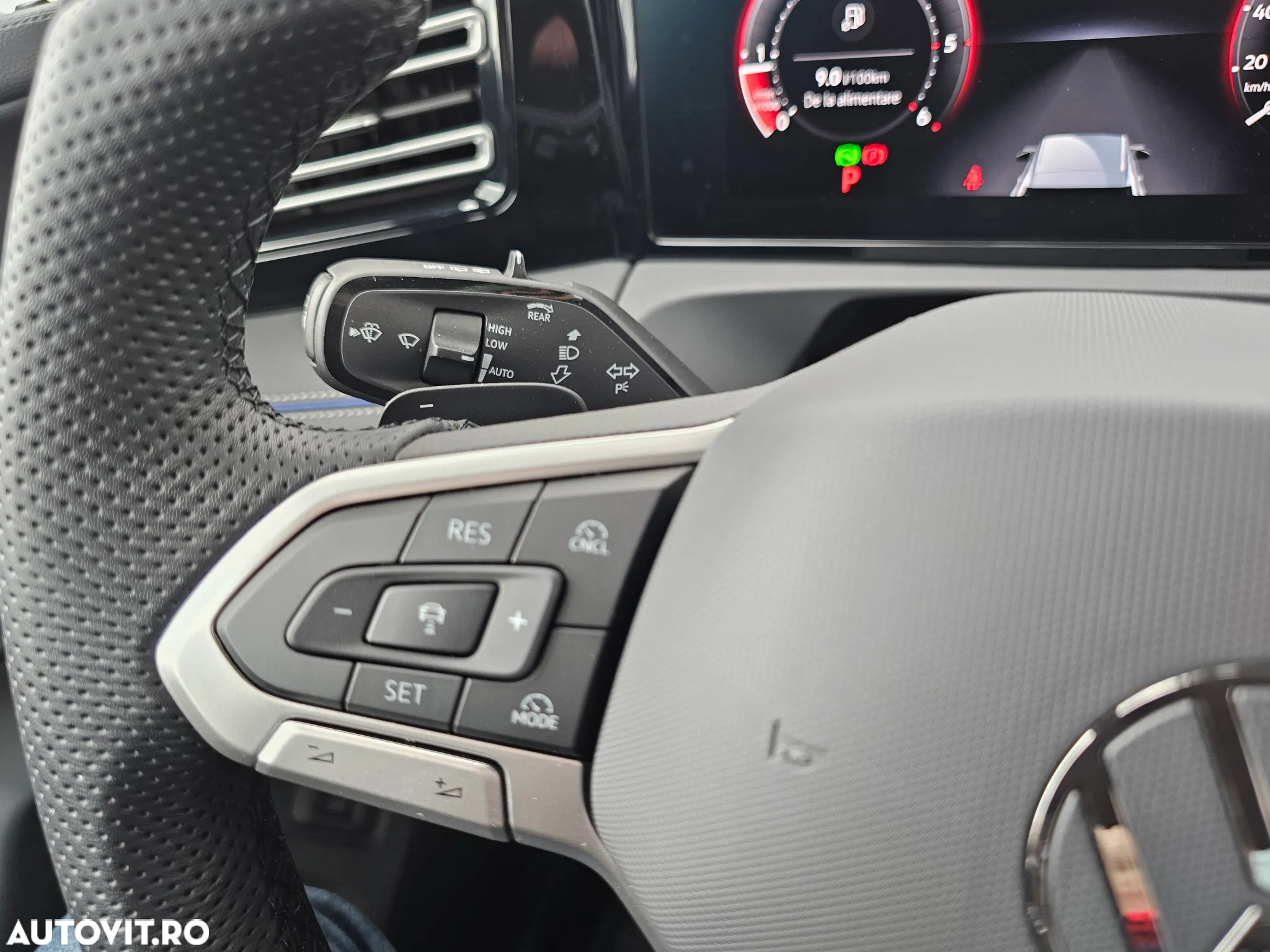 Volkswagen Tiguan 2.0 TDI DSG 4Motion R-Line - 15
