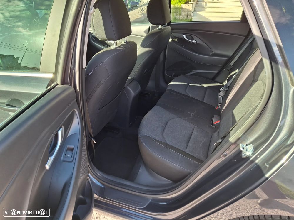 Hyundai i30 1.0 T-GDI Style - 10