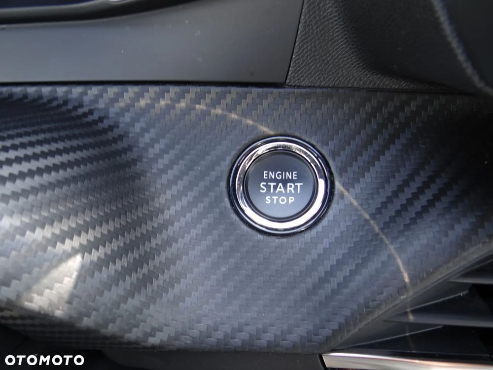 Peugeot 2008 1.2 PureTech Allure S&S EAT8 - 15