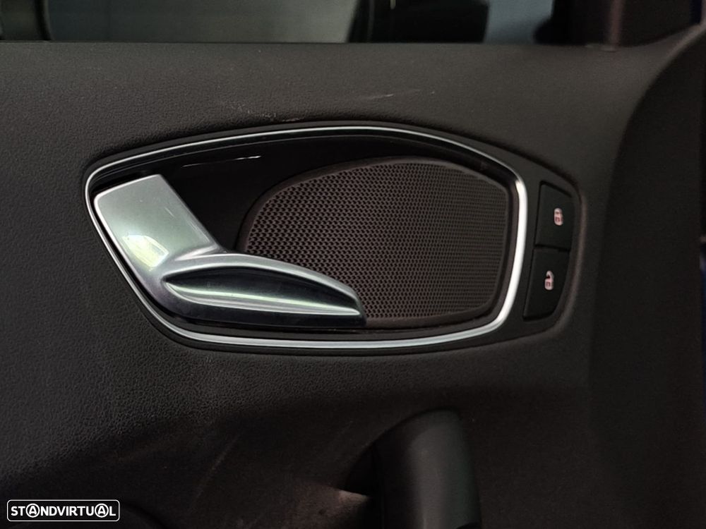 Audi S1 Sportback 2.0 TFSi quattro - 32