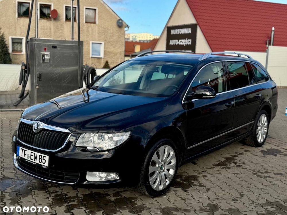 Skoda Superb 2.0 TDI DSG FAMILY - 1