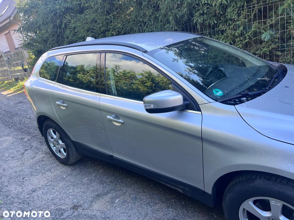 Volvo XC 60 T5 Powershift Momentum - 9
