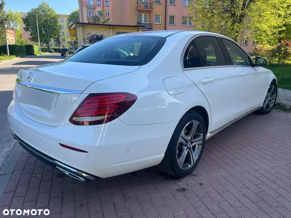 Mercedes-Benz Klasa E - 10