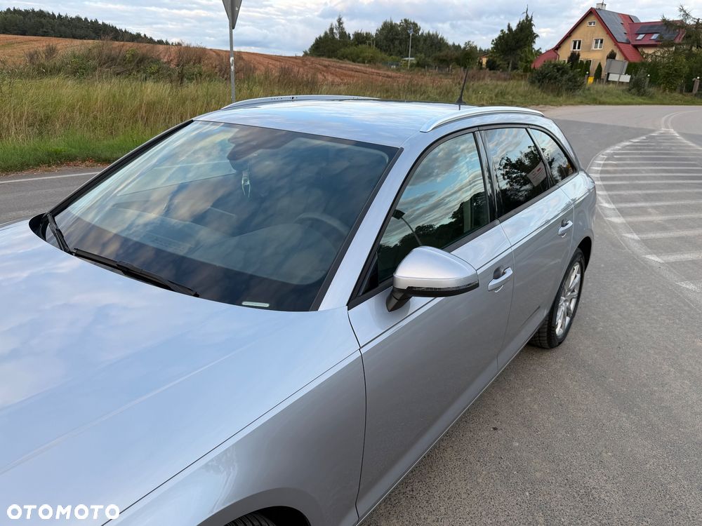 Audi A4 Avant 2.0 TDI S tronic - 29