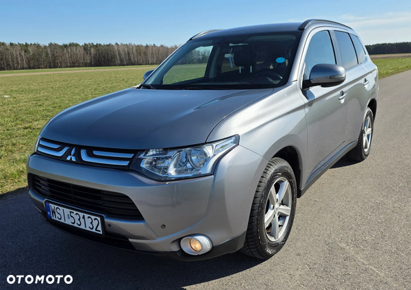 Mitsubishi Outlander 2.2 DI-D 4WD Automatik Diamant Edition
