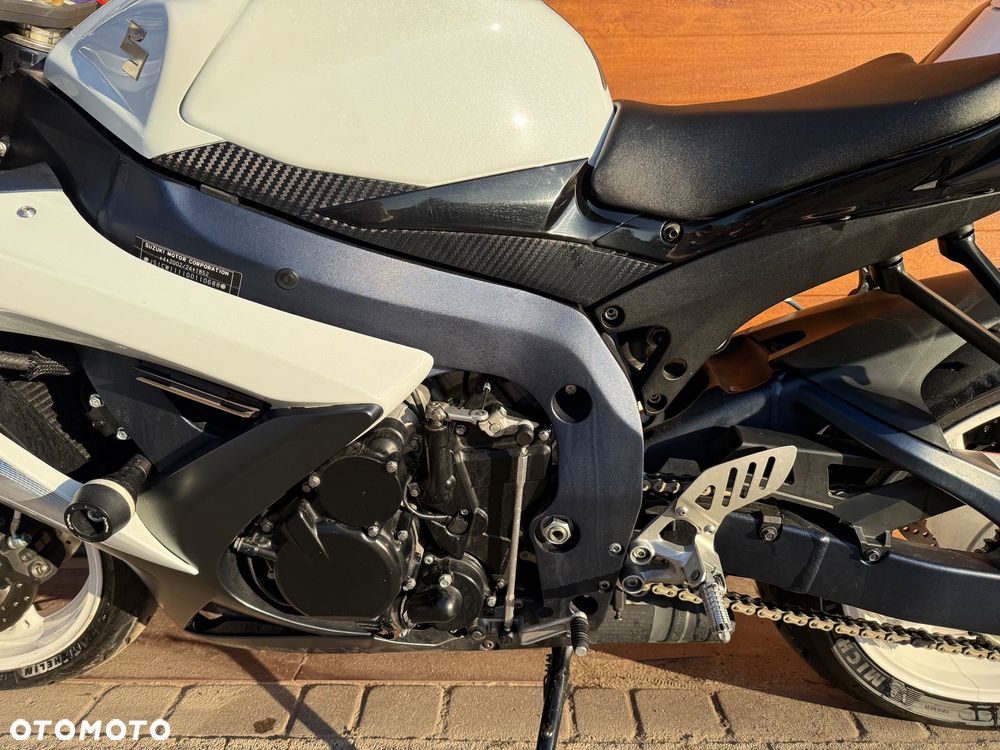 Suzuki GSX-R - 9