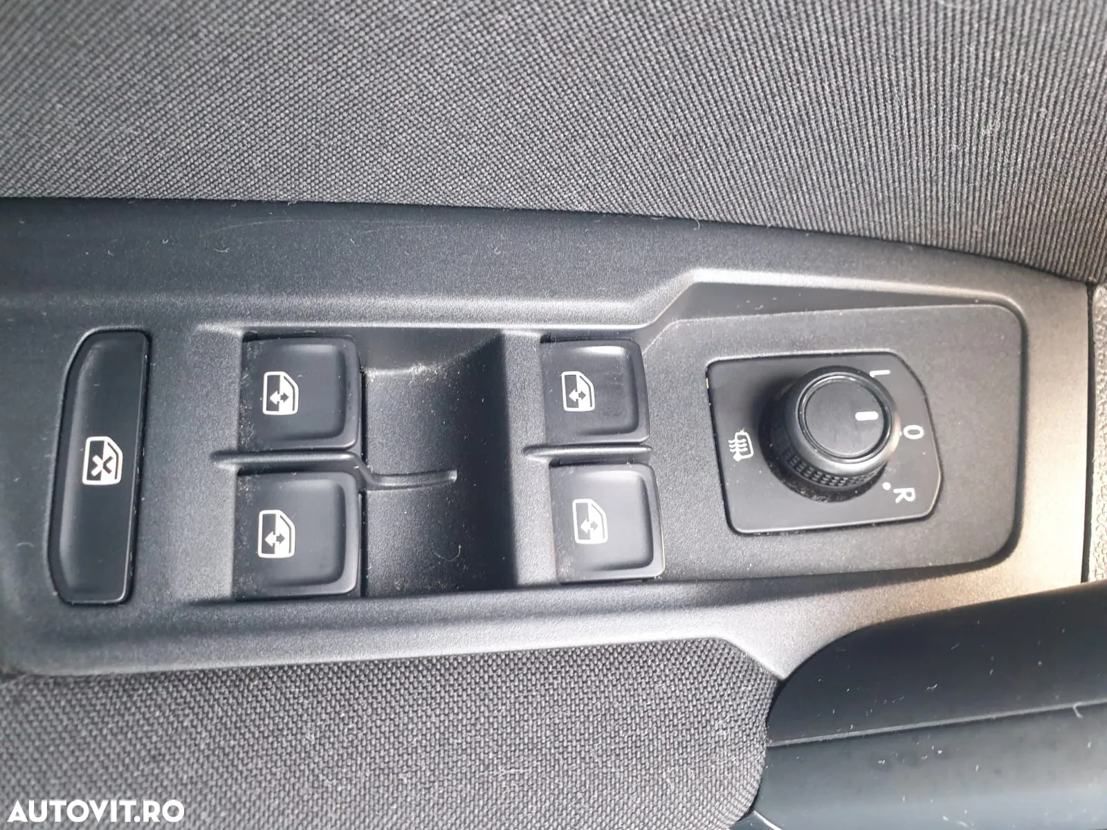 Volkswagen Tiguan 2.0 TDI SCR DSG 4Motion Life - 33